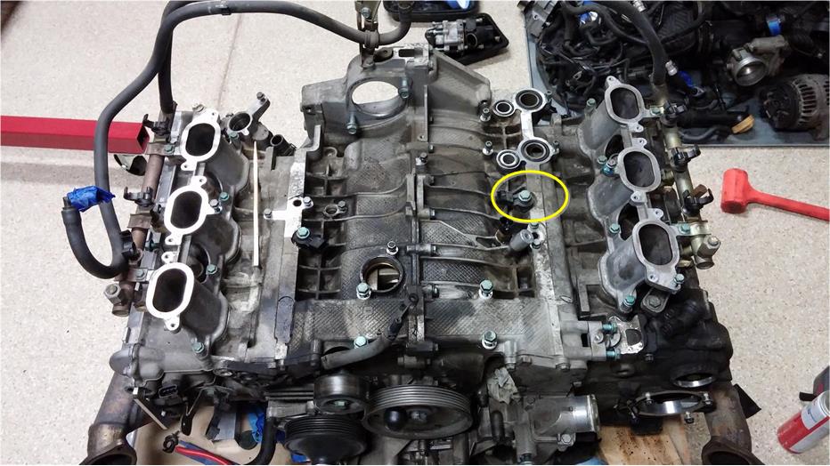 P0332 Porsche fault code 211 Knock sensor 2 Short to ground 996
