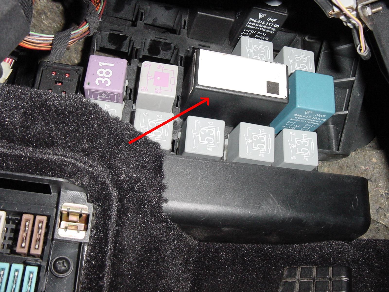 Boxster Roof Died... : (( - 987-1 Boxster Top Issues and ... fuse box in porsche boxster 