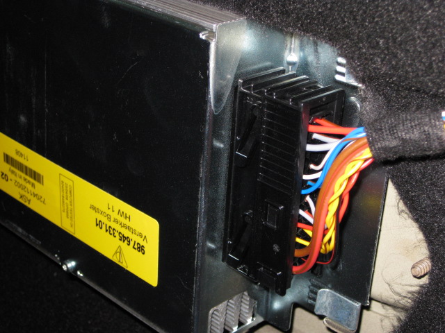 2008 CDR-24 amplifier help? (different than 07?) - 987-1 ... electrical plug wiring 