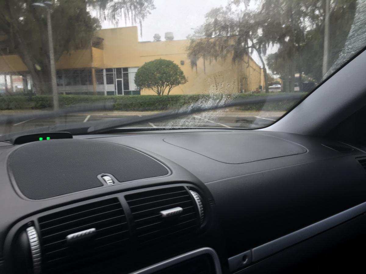 Windshield wiper not making full contact with windshield 9PA, 9PA1